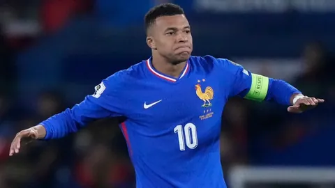 山东泰山与上海海港：足协杯巅峰对决将至