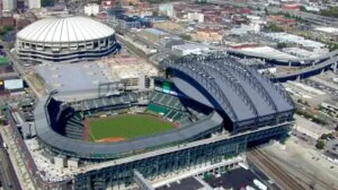 NBA最新交易转会资讯：今日达成交易一览（2025年02月25日）