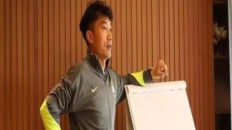 大乐透期号专家推荐质合分析：前区十码解析曼联维拉对决